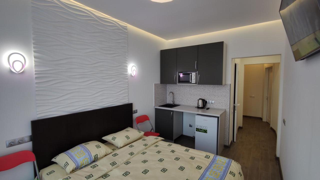 Rybalsky Studio Apartment Dnipro View 키예프 외부 사진