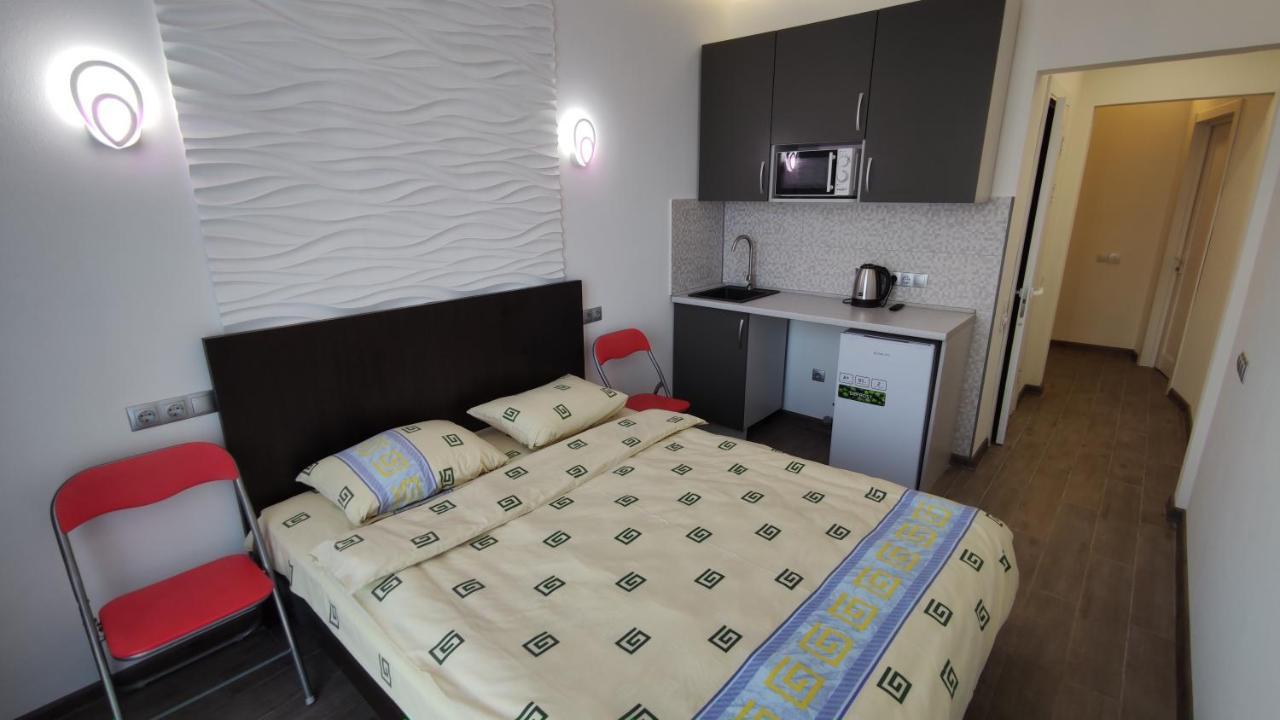 Rybalsky Studio Apartment Dnipro View 키예프 외부 사진